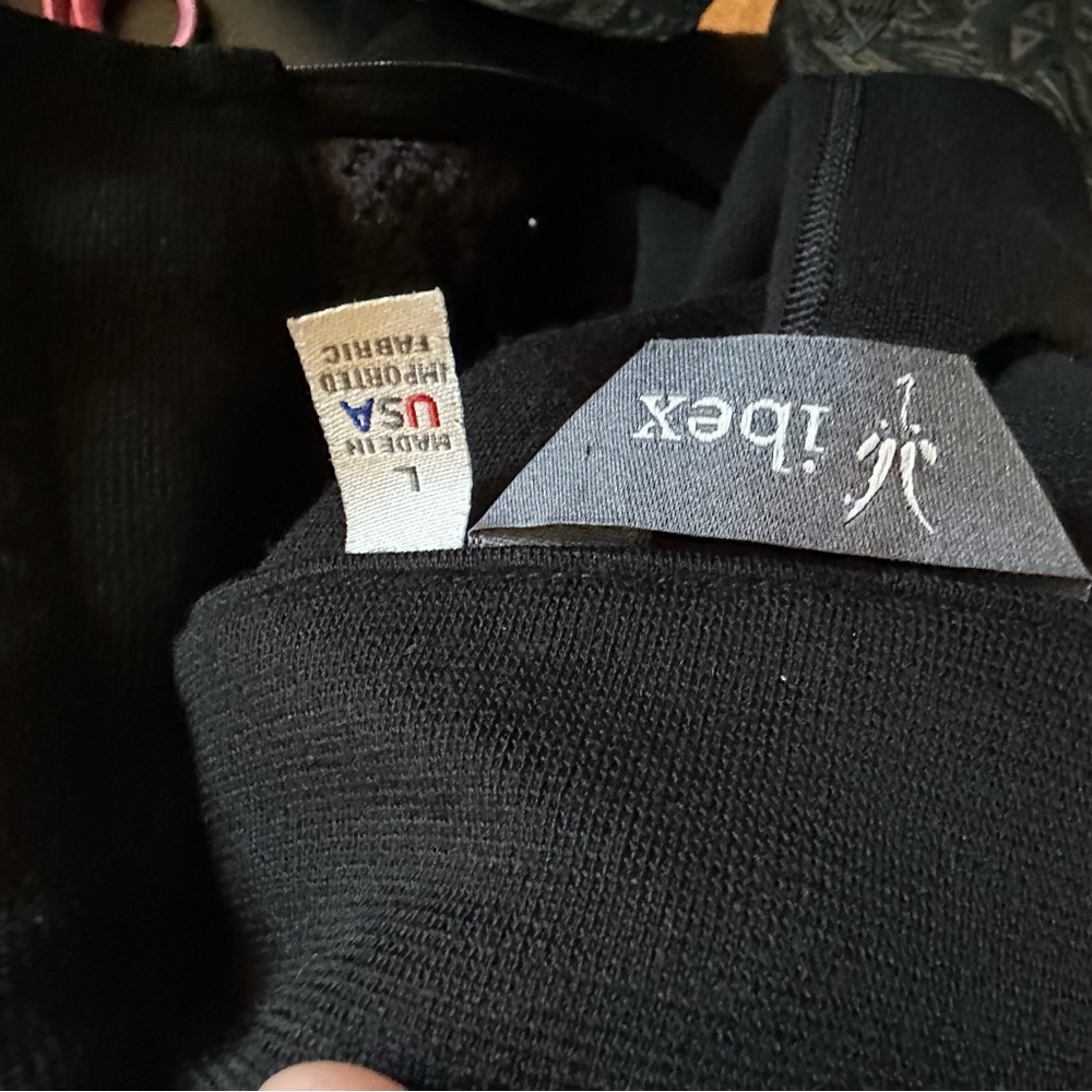 Ibex men’s black zip up size large - Picture 3 of 4